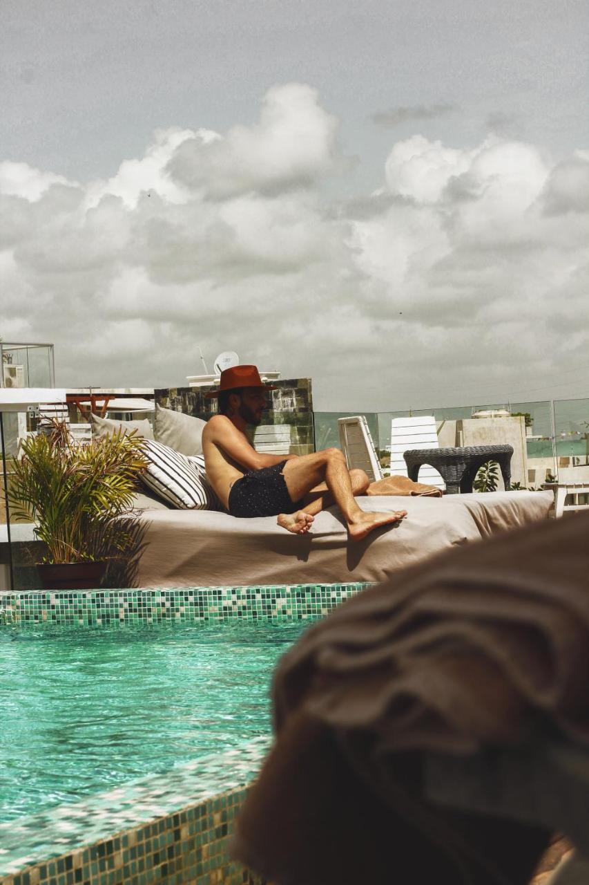 Be Playa Hotel Boutique & Rooftop Bar Плая-дель-Кармен Экстерьер фото